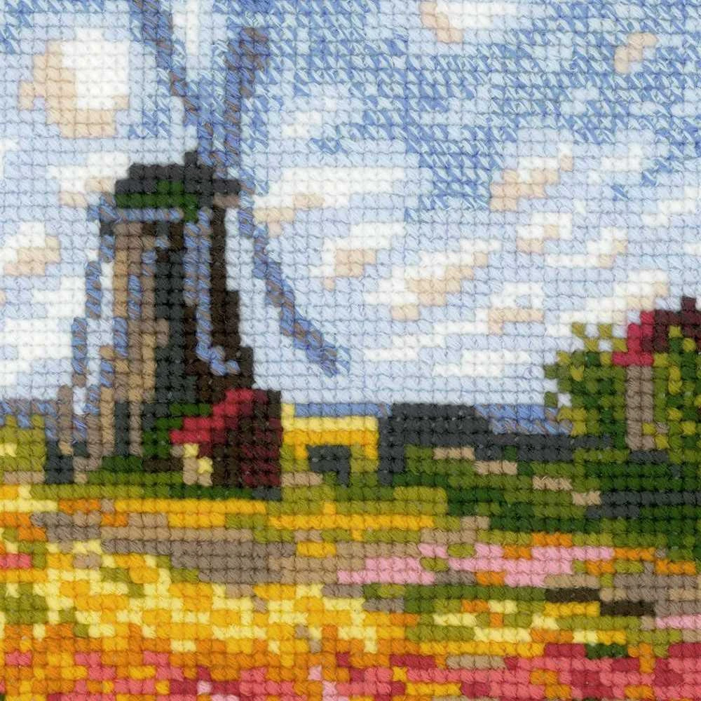 Tulpių laukas (pagal C. Monet paveikslą) - rinkinys siuvinėjimui iš RIOLIS Nr:1643