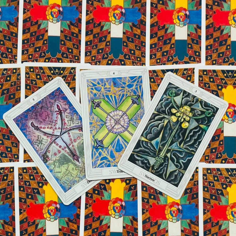 Taro kortos Aleister Crowley THOTH US Games Systems