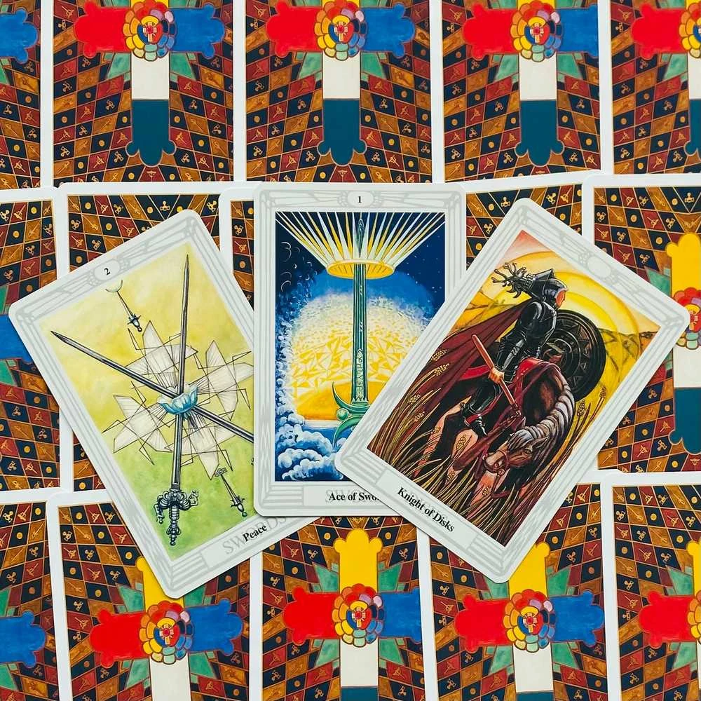 Taro kortos Aleister Crowley THOTH US Games Systems
