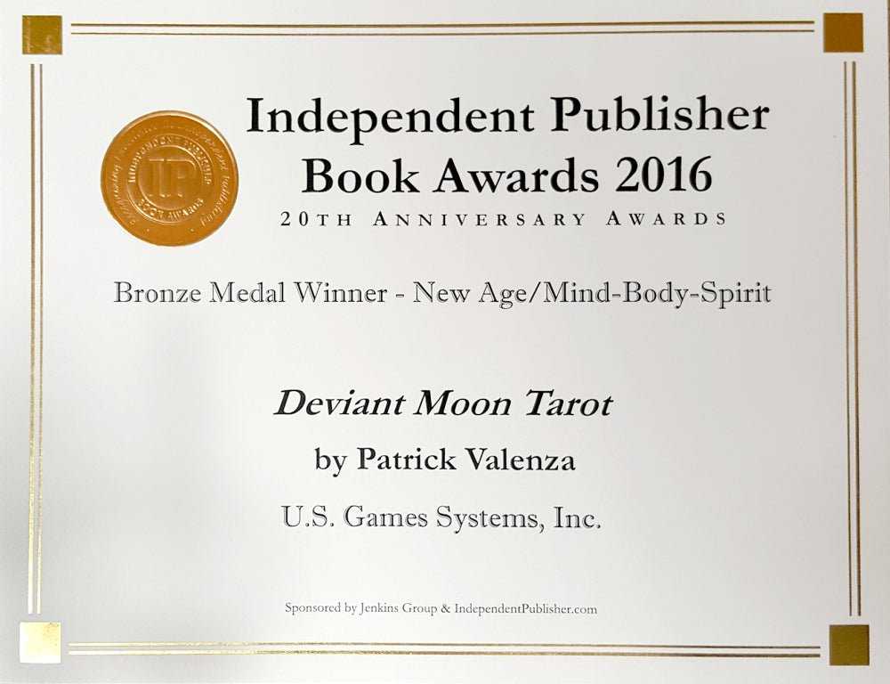 Us Games Systems Deviant Moon Tarot Knyga