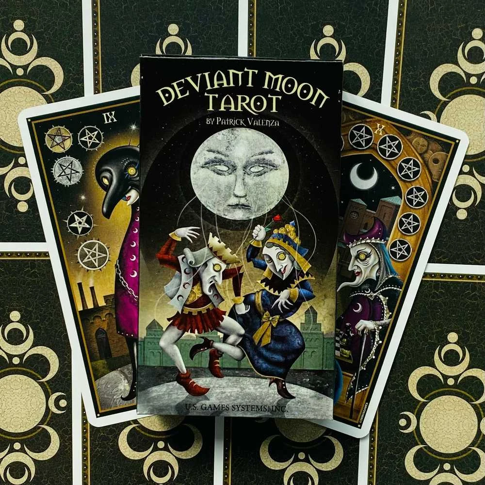 Cartamundi US Games Systems Deviant Moon Taro Kortos