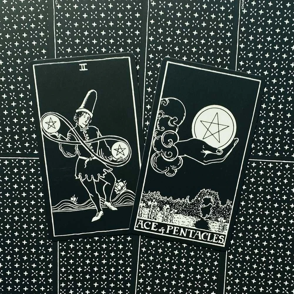 US Games Systems Glow In The Dark Tarot Kortos