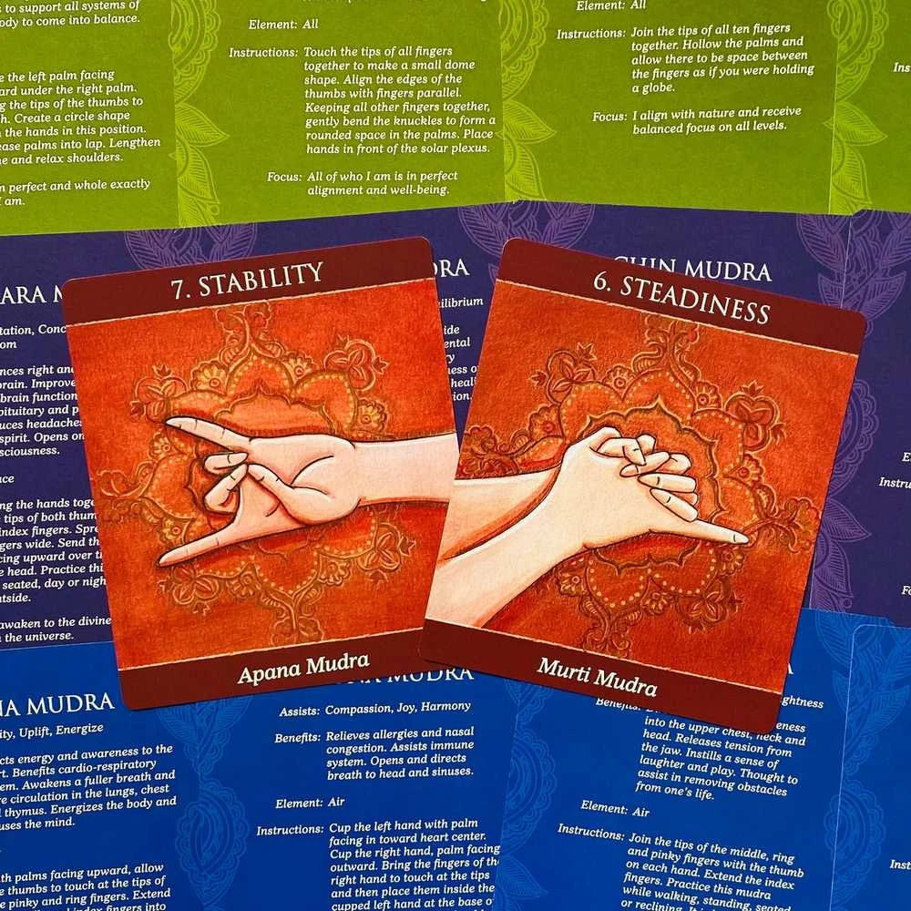 US Games Systems Mudras: For Awakening The Five Elements Kortos