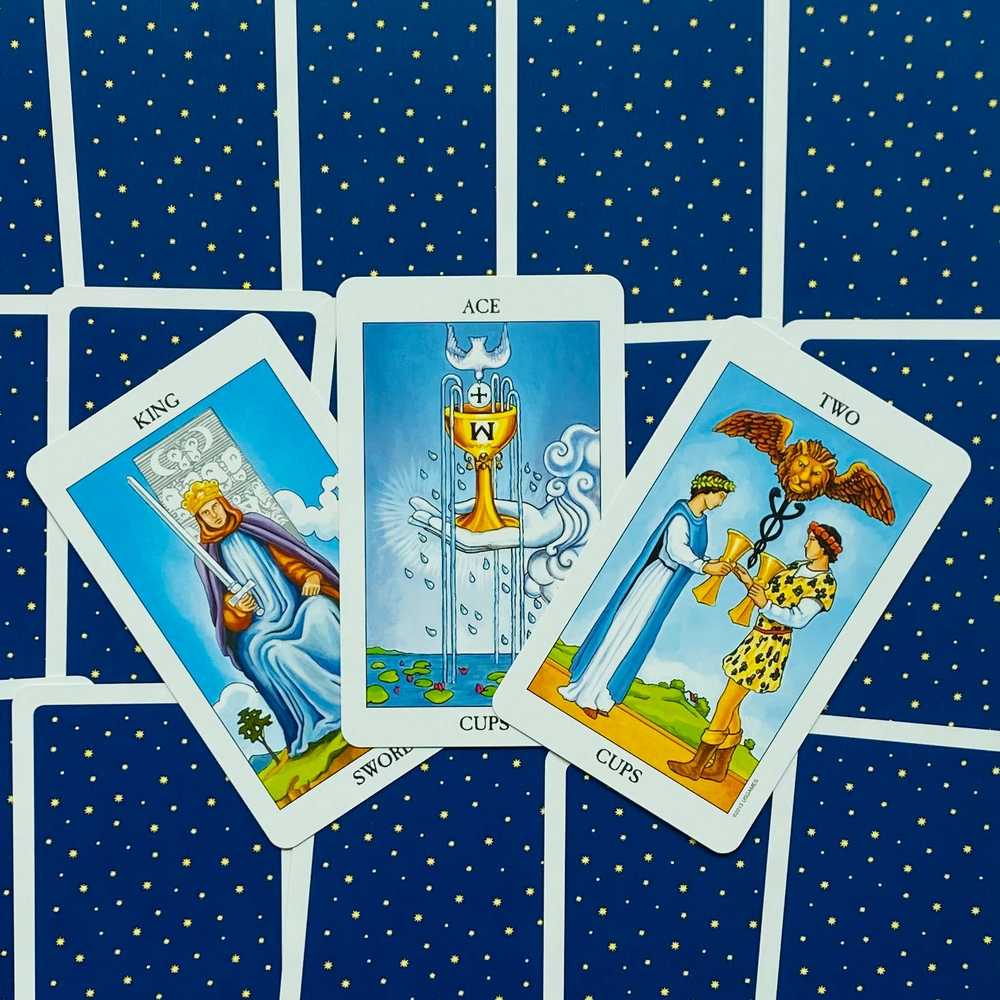 US Games Systems Radiant Raider Waite Taro Kortos Metalinėje Dėžutėje