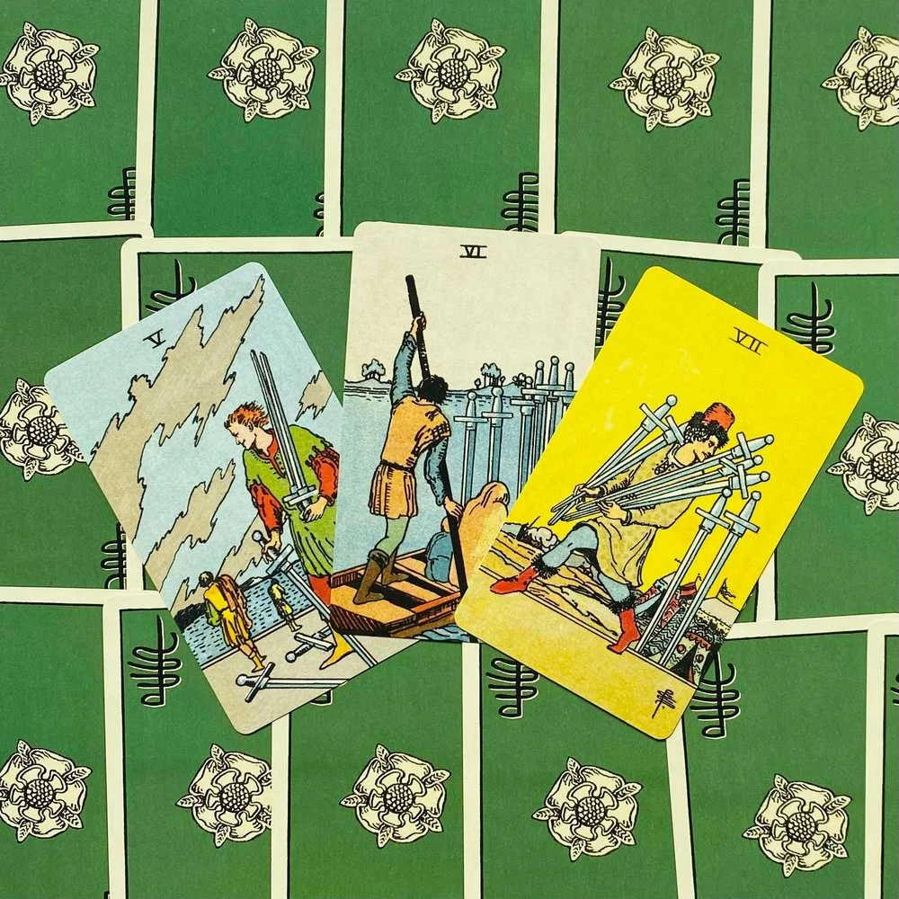 US Games Systems Smith Waite Borderless Taro Kortos