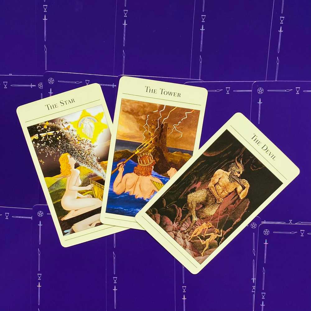 US Games Systems The New Mythic Tarot Kortos