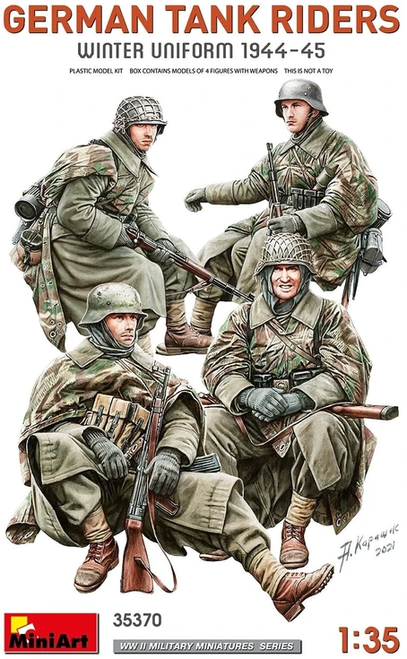 Vokiečių tankistų žiemos uniformos figūrėlės 1944–45, 1/35 Miniart modelis