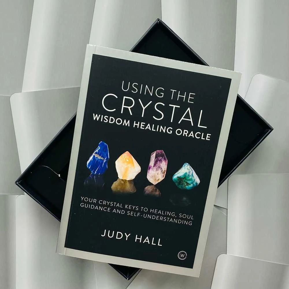Watkins Publishing Crystal Wisdom Oracle Kortos