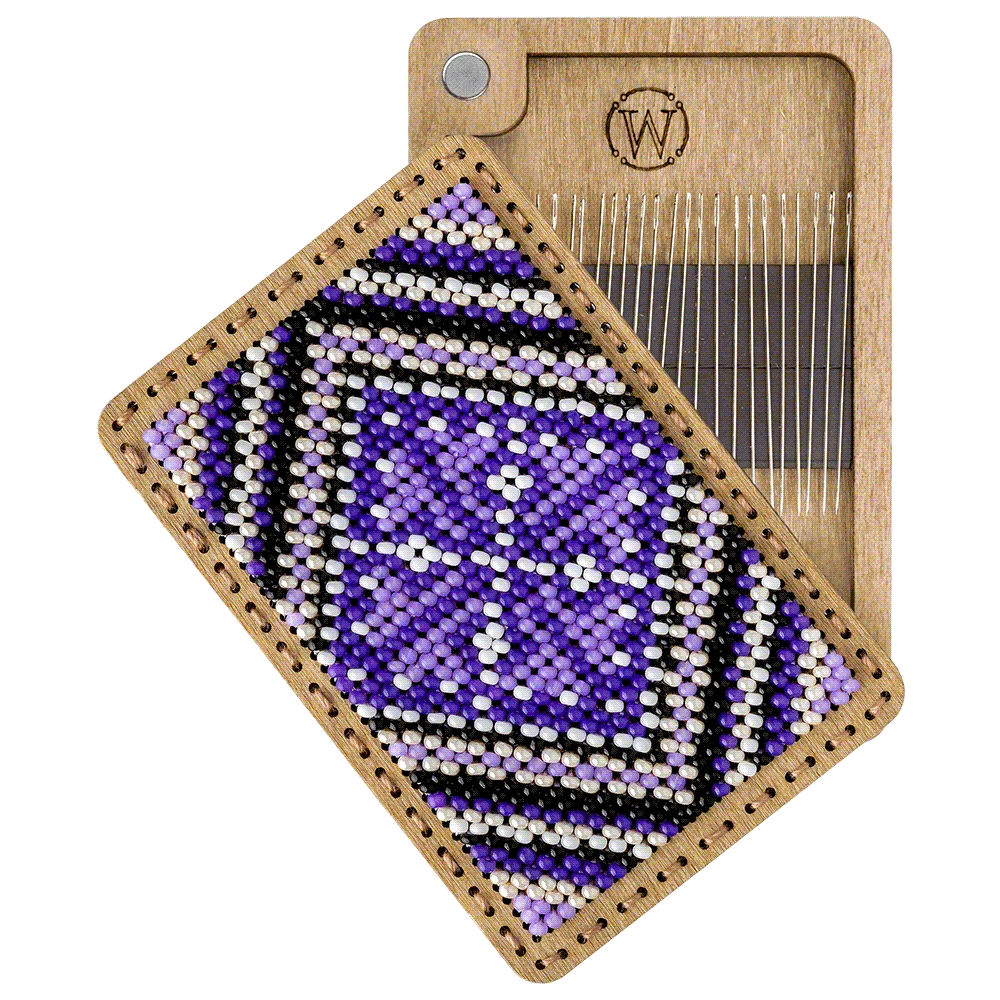 Wonderland Crafts Karoliukų siuvinėjimo rinkinys adatinei, 6×9 cm, 5 spalvų, 975 karoliukų
