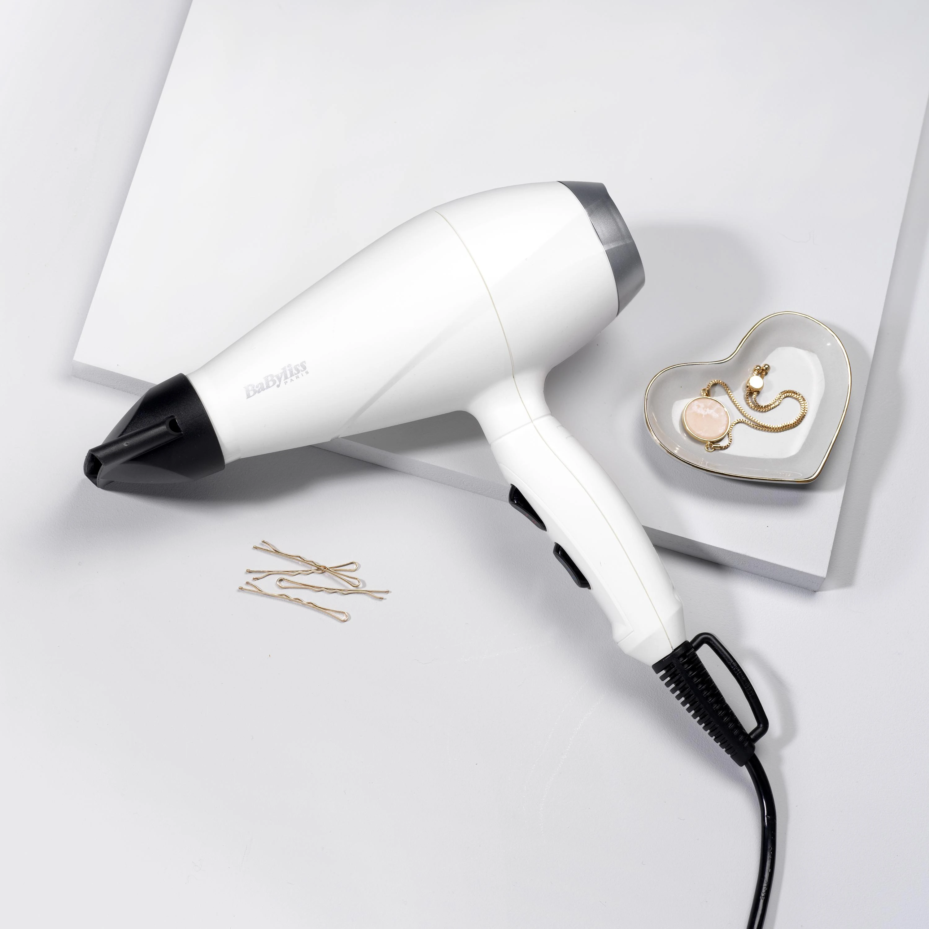 BaByliss 6704WE plaukų džiovintuvas Juoda, Balta 2000 W
