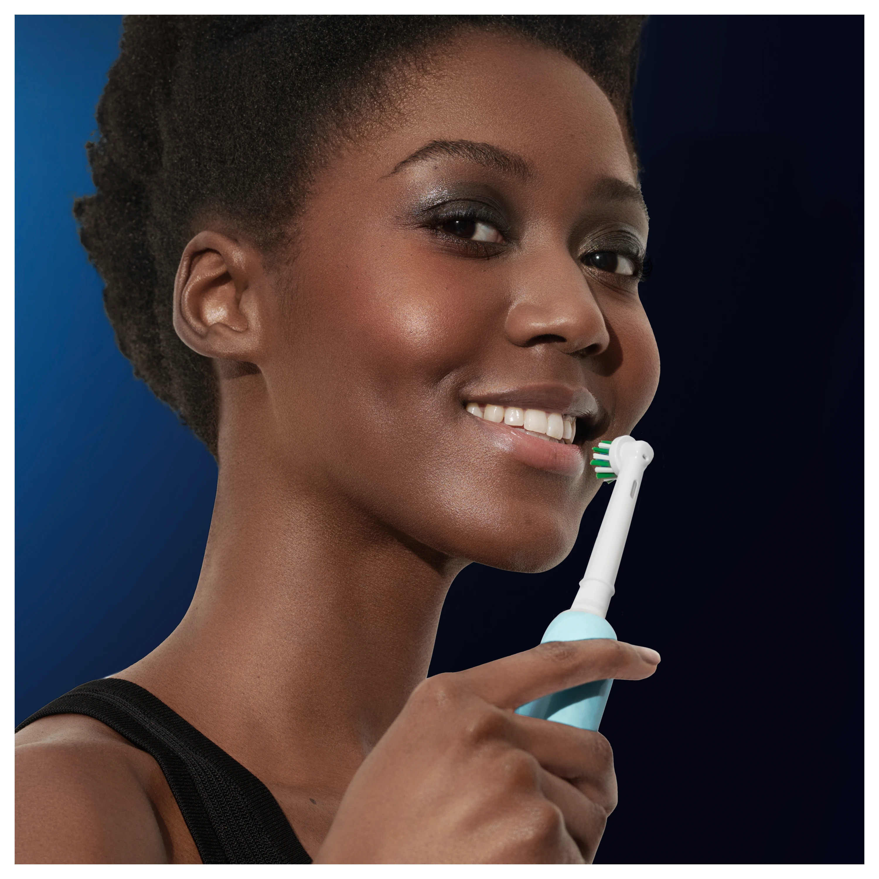 Elektrinis dantų šepetėlis Oral-B Pro 1 Caribbean Blue Cross Action