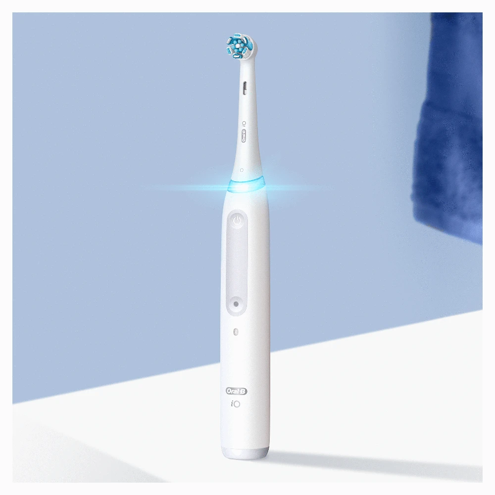 Braun Oral-B iO4 elektrinis dantų šepetėlis baltas Quite Baltas