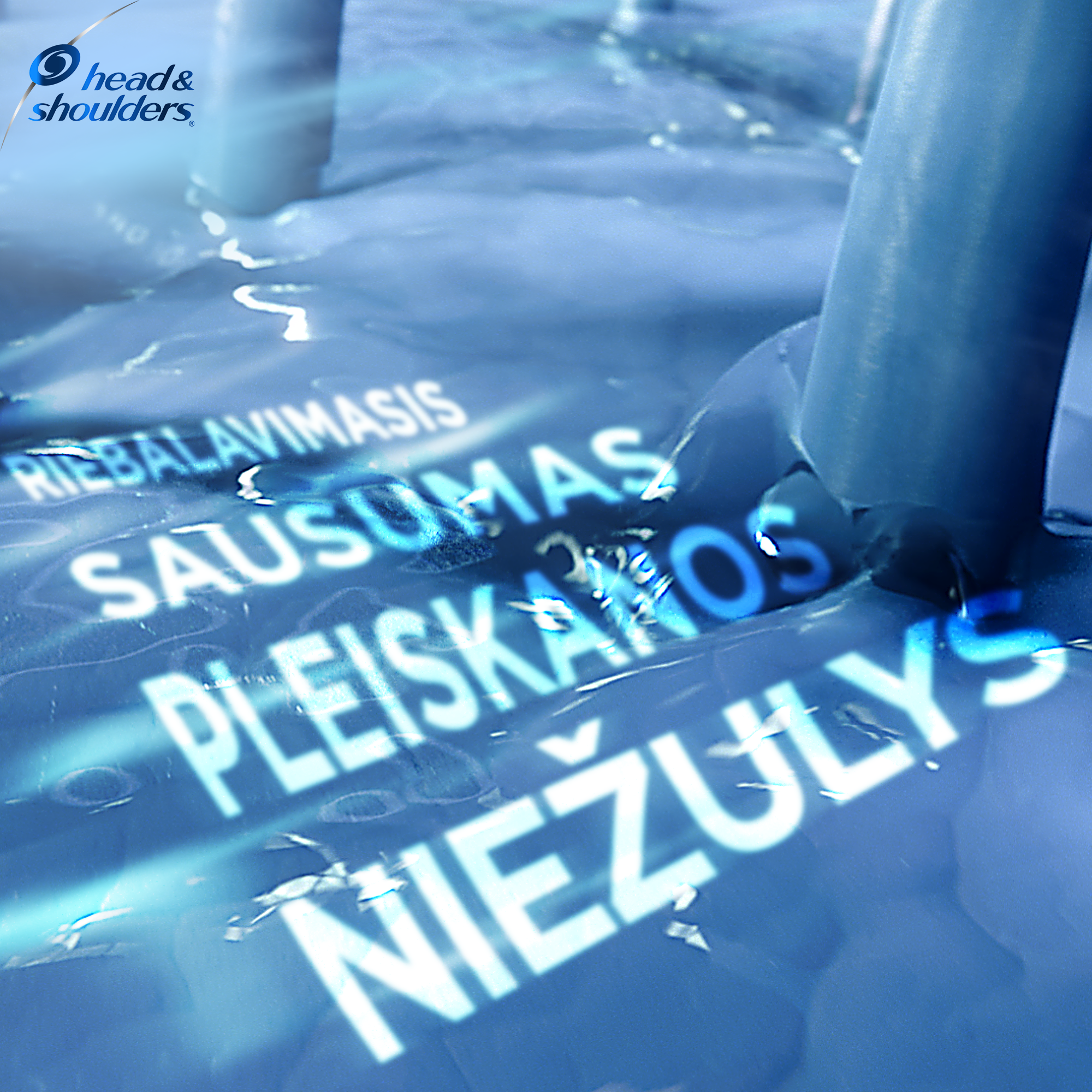 Head&Shoulders Head & Shoulders šampūnas plaukams, suteikiantis blizgesio ir suteikiantis švytėjimo, 800 ml aprašymas - Prekės nuotrauka