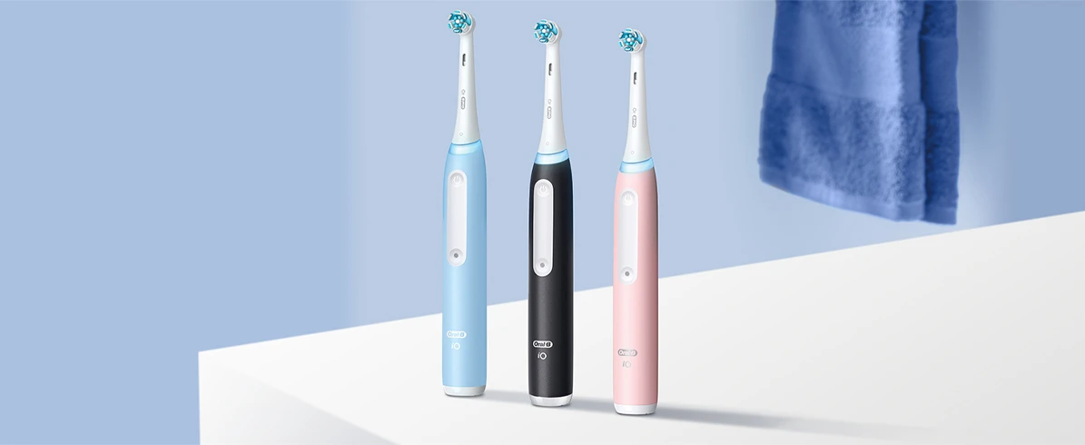 Oral-B | Elektrinis dantų šepetėlis | iO3 Series | Įkraunamas | Suaugusiems | Šepetėlių skaičius galvutės įeina 1 | Number of teeth brushing modes 3 | Blush Rožinė aprašymas - Prekės nuotrauka