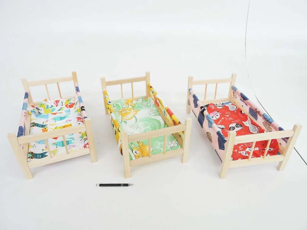 Malimas Medinė lova lėlėms 50 cm + patalynė
