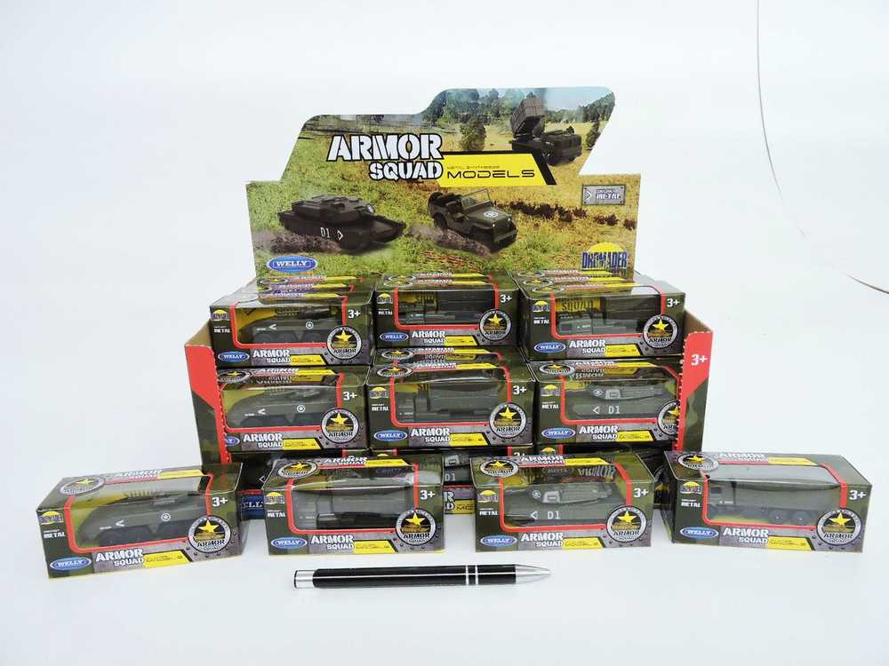 WELLY 1:60 kariuomenės automobiliai.dėžė 00461 04616