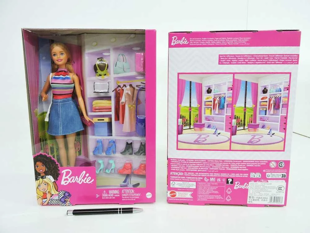 Barbie Barbė su 11 aksesuarų FVJ42