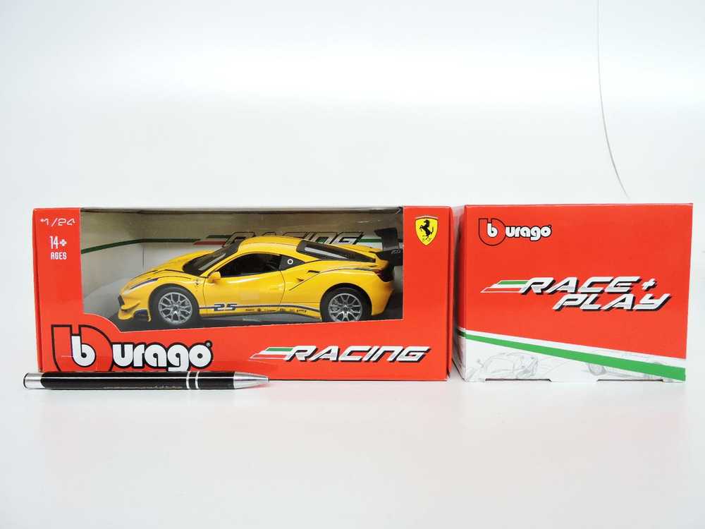 „Bburago Ferrari 488 Challenge“ (394170)