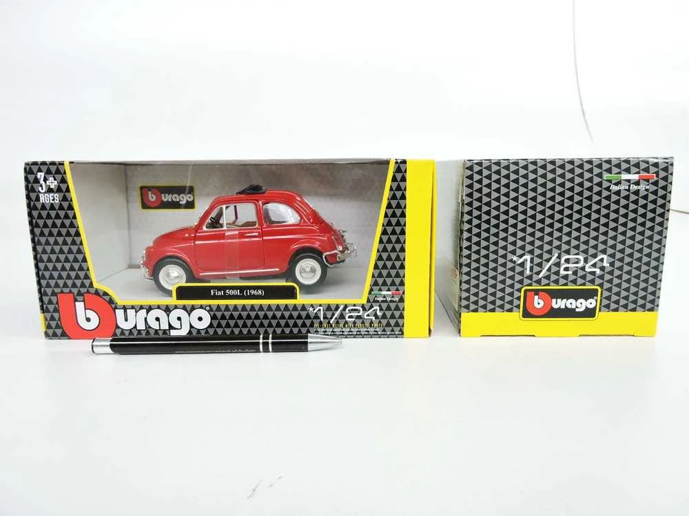 Bburago BBU 1:24 Fiat 500 L 1968 raudona 22099RD