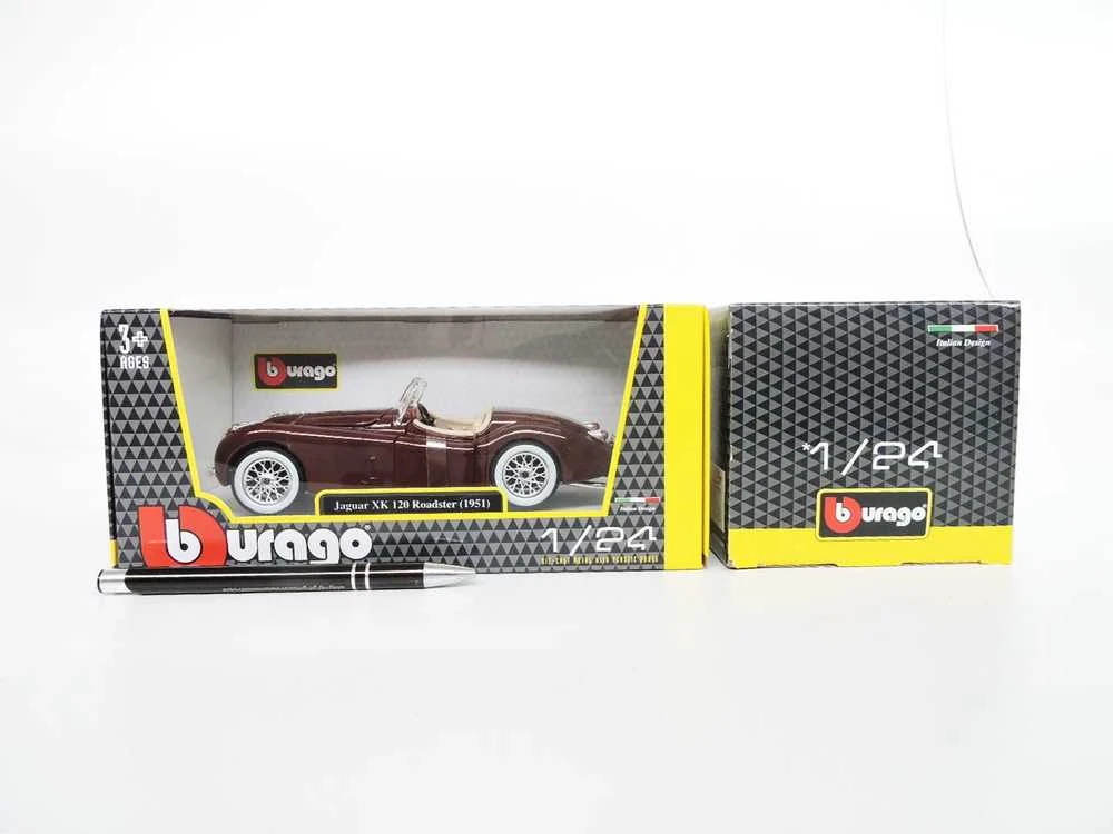 „Bburago BBURAGO Jaguar XK 120 Roadster“ (1948 m.) – 22018 m. 18 m.
