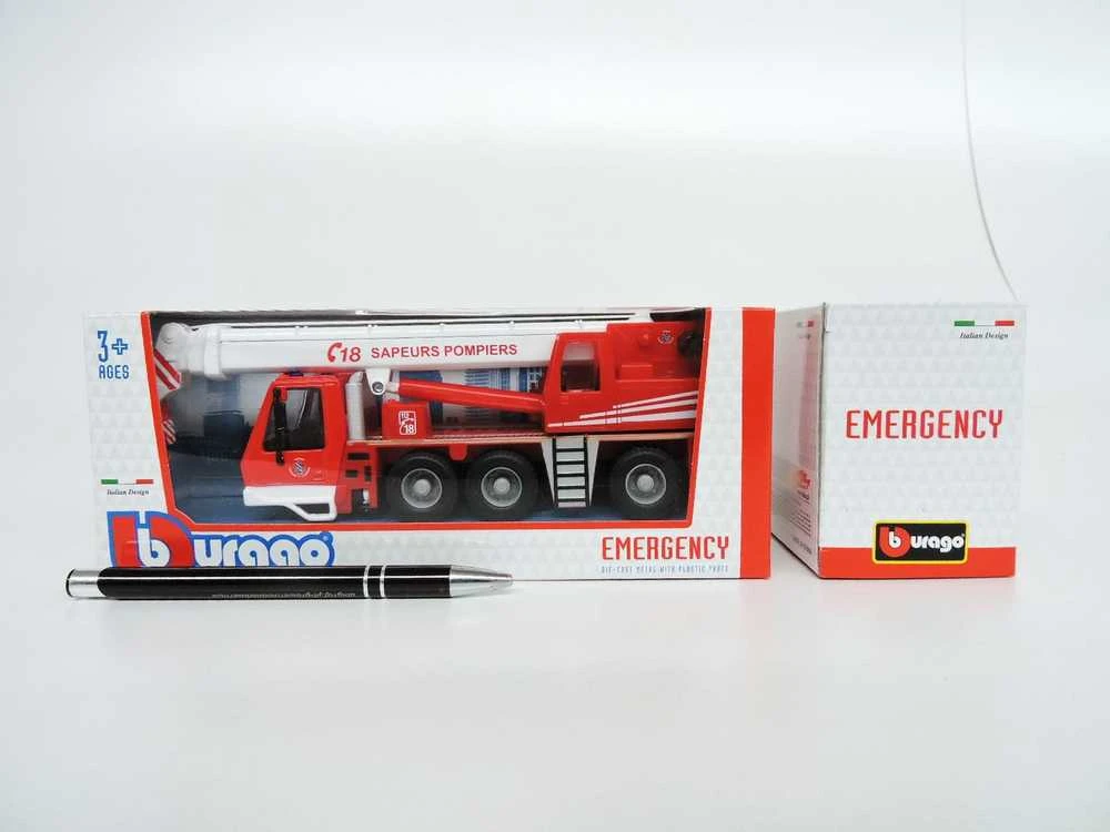 Bburago metalinis kranas 1:50