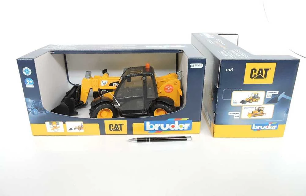 BRUDER teleskopinis krautuvas Cat, 2141