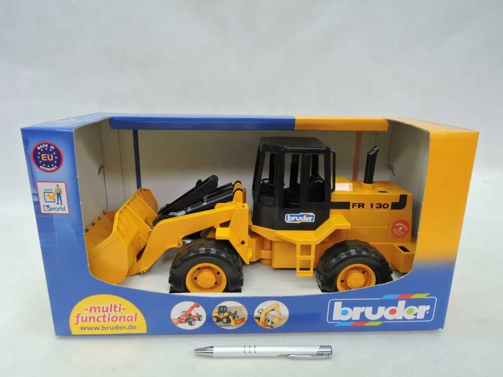BRUDER kelių krautuvas FR 130, 02425