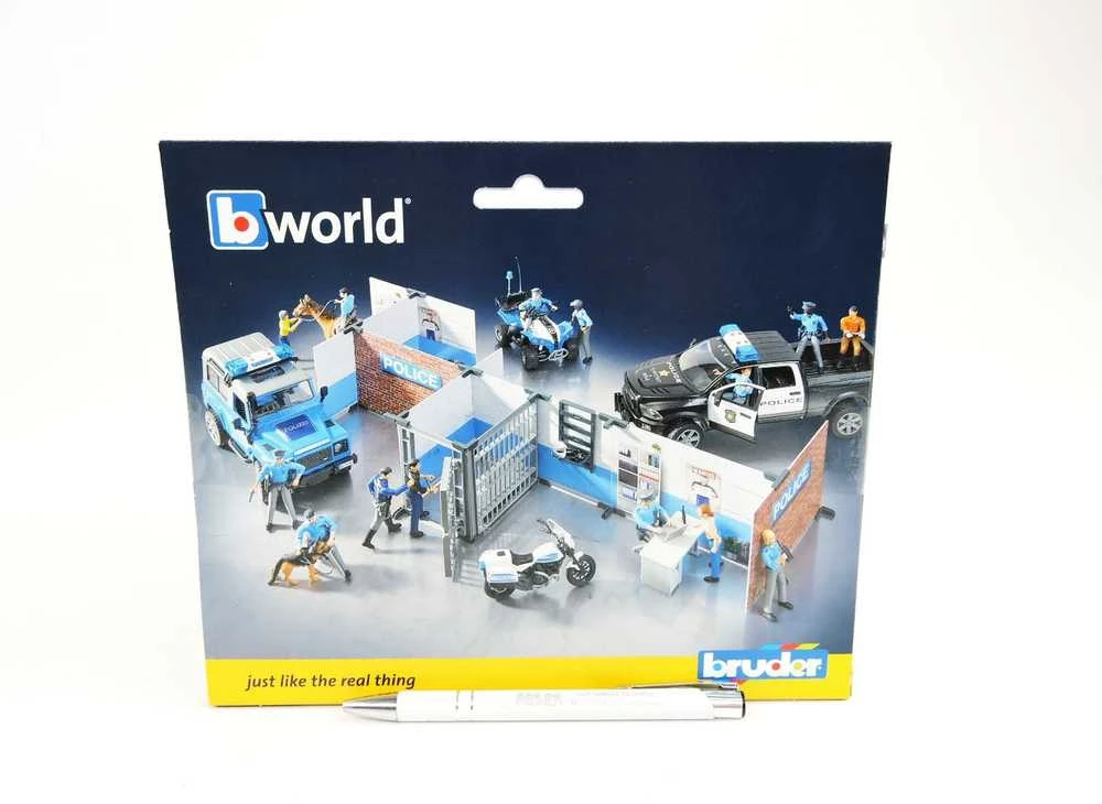 BRUDER 1:16 policijos nuovada su policijos motociklu, 62732
