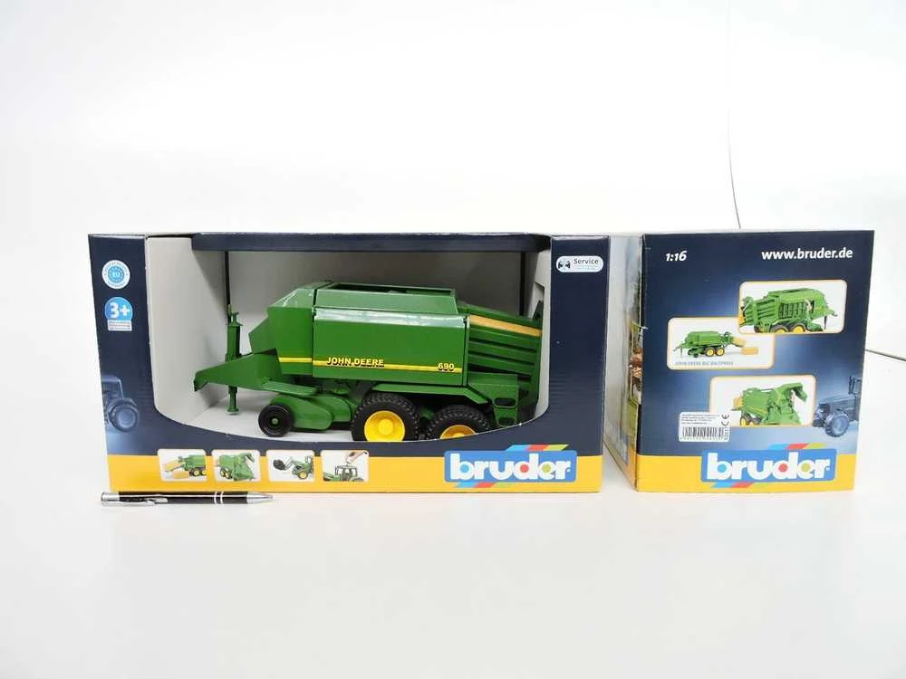Traktorius Bruder BR-02017 / 4001702020170