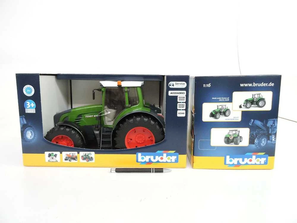 Vaikiškas traktorius BruderFendt 936 Vario, žalias