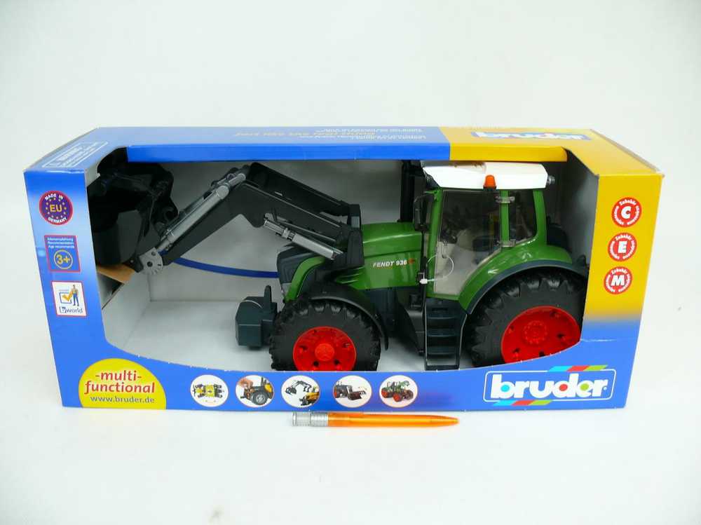 Žaislinis traktorius Bruder BR-03041 / 4001702030414, žalias