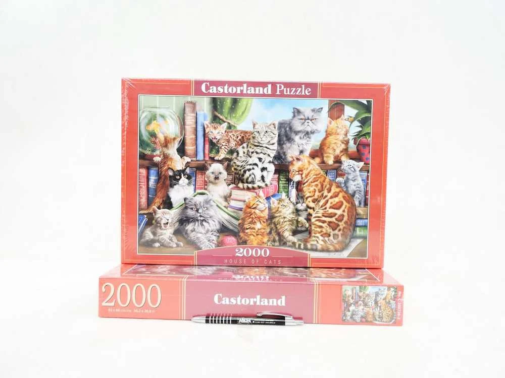 Castorland Dėlionė 2000 vnt. - Kačių namai