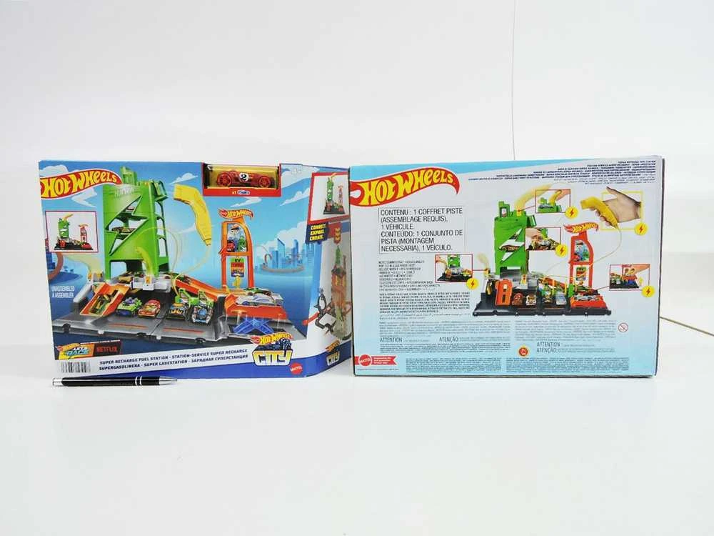 Transporto žaislų komplektas Hot Wheels City Fuel Station