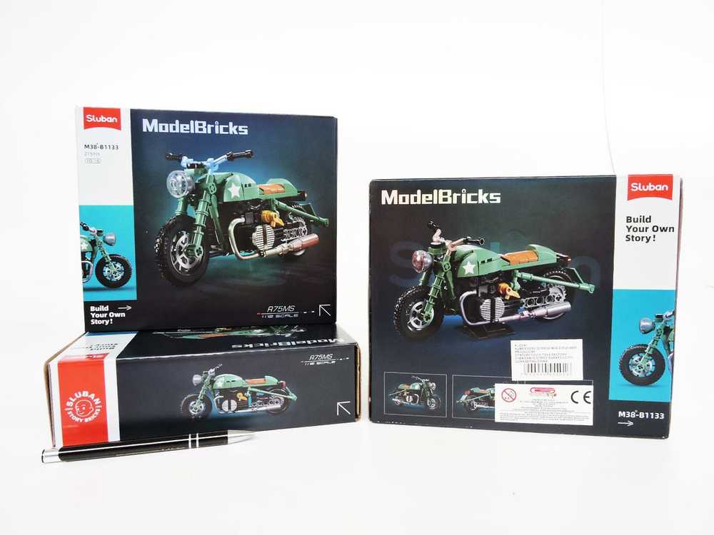 Motociklo variklis R75 karinis JAV armijos 215 el skalė 1:12 blokai Sluban B1133