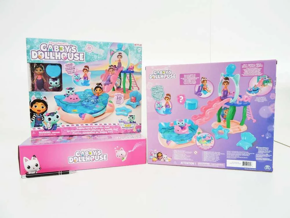 Spin Master Gabby's Dollhouse „Gabi's Cat House Pool Fun“ figūrėlių rinkinys 6067878 WB3