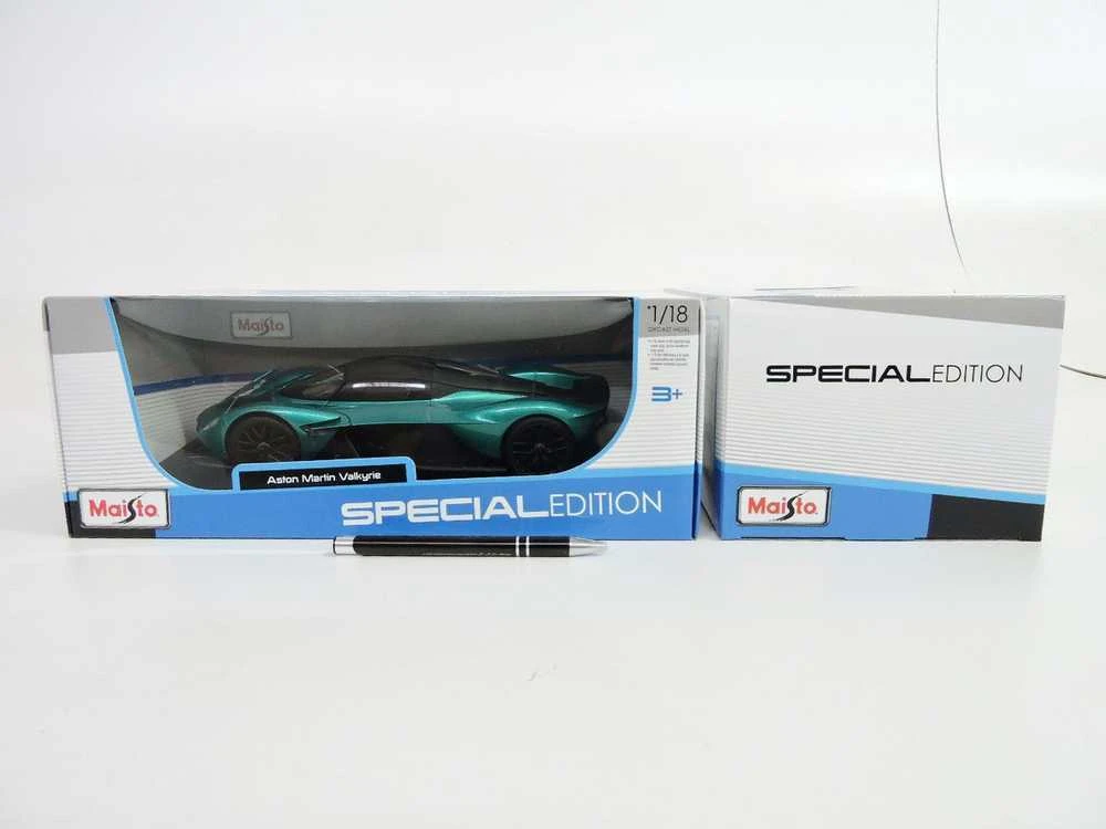 MAISTO DIE-CAST 1:18 automodelis Aston Martin Valkyrie, 31465