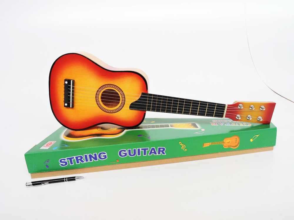 Gazelo Gitara medinė dežutėje 65cm Z2585