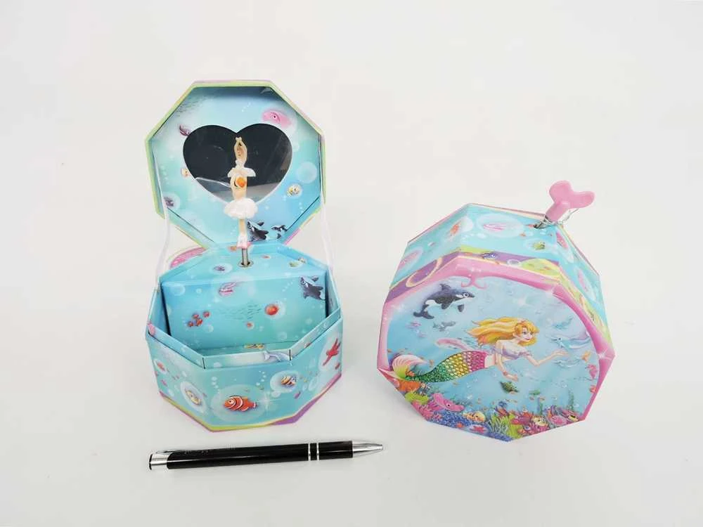 Pulio Pecoware aštuonkampė muzikinė dėžutė - undinė