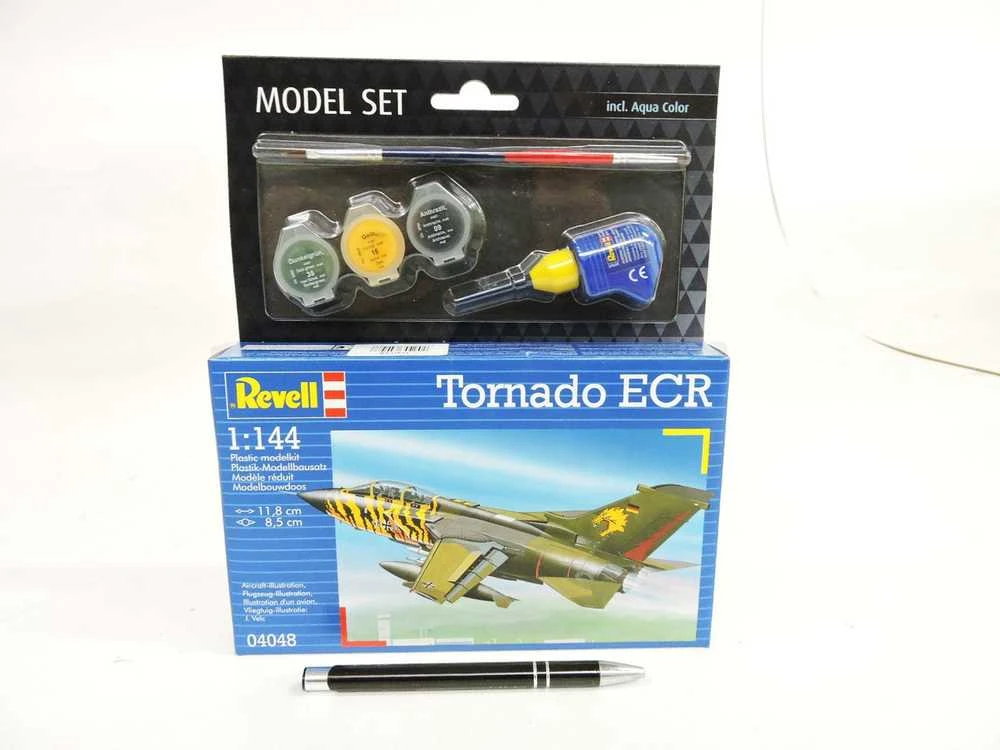 Revell Model Set Tornado ECR - PLASTIKINIS modeliavimo rinkinys