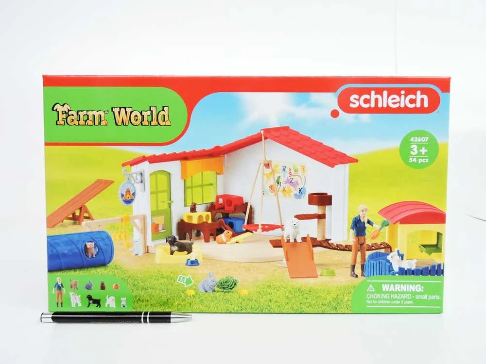 SCHLEICH FARM WORLD Gyvūnų viešbutis