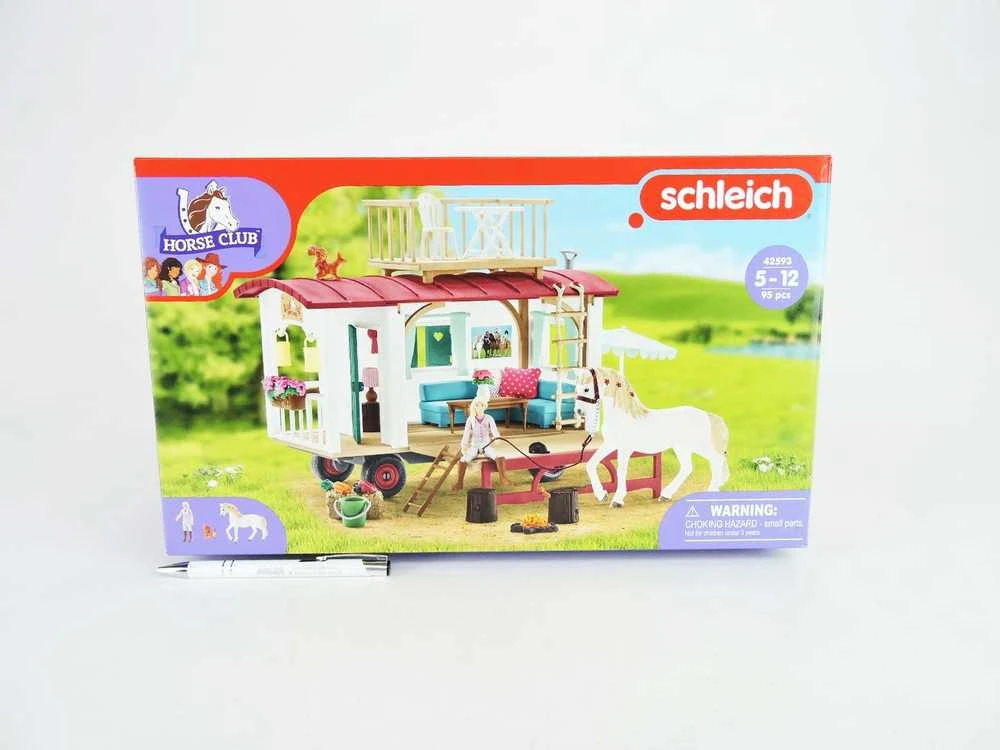 SCHLEICH HORSE CLUB Namelis ant ratų slaptiems klubo susitikimams