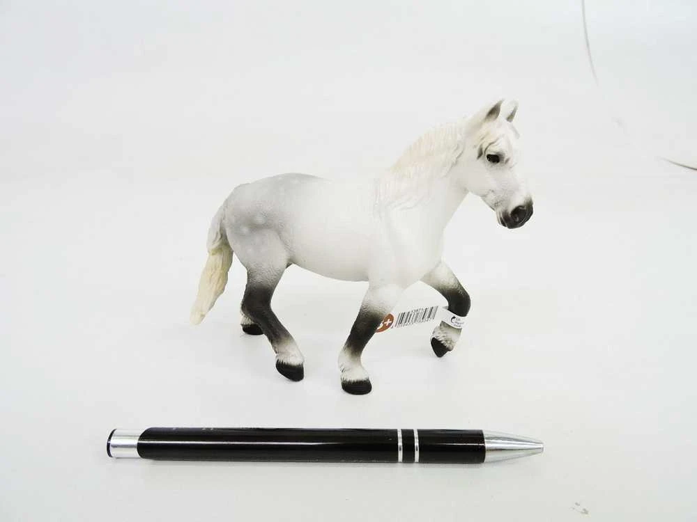 Schleich figūrėlė Peršeronų veislės kumelė