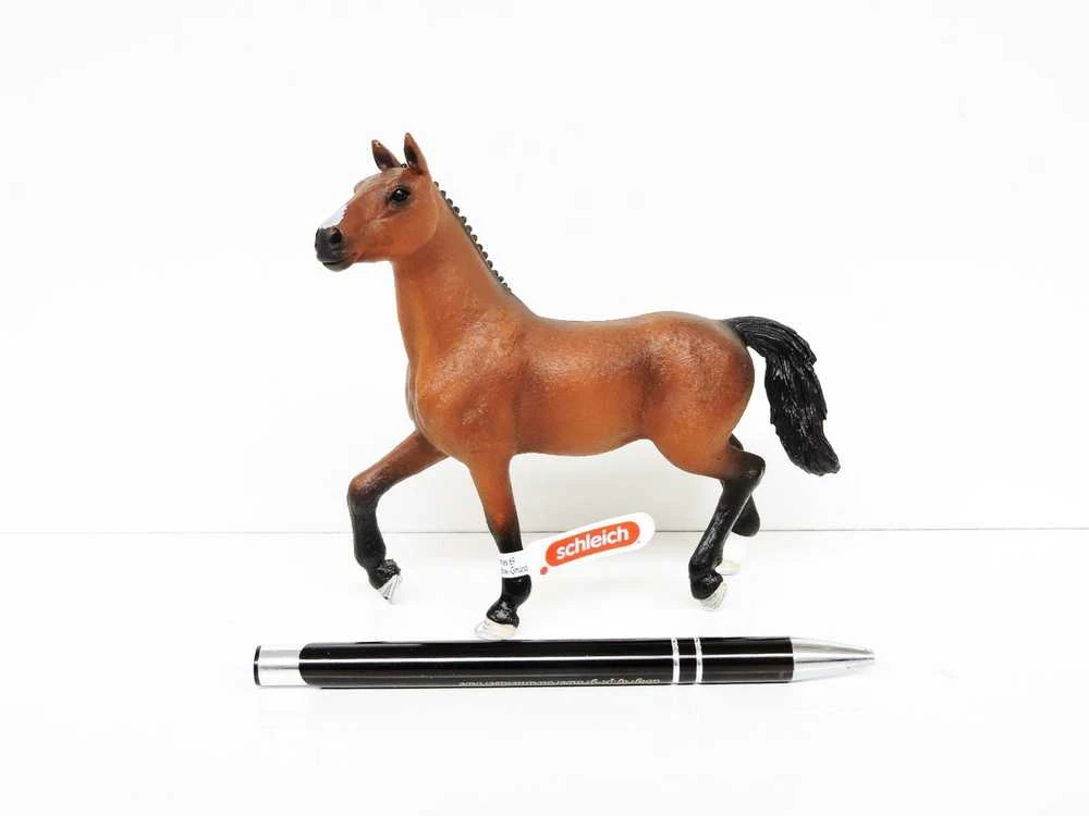 Schleich figūrėlė Oldenburgo veislės kumelė