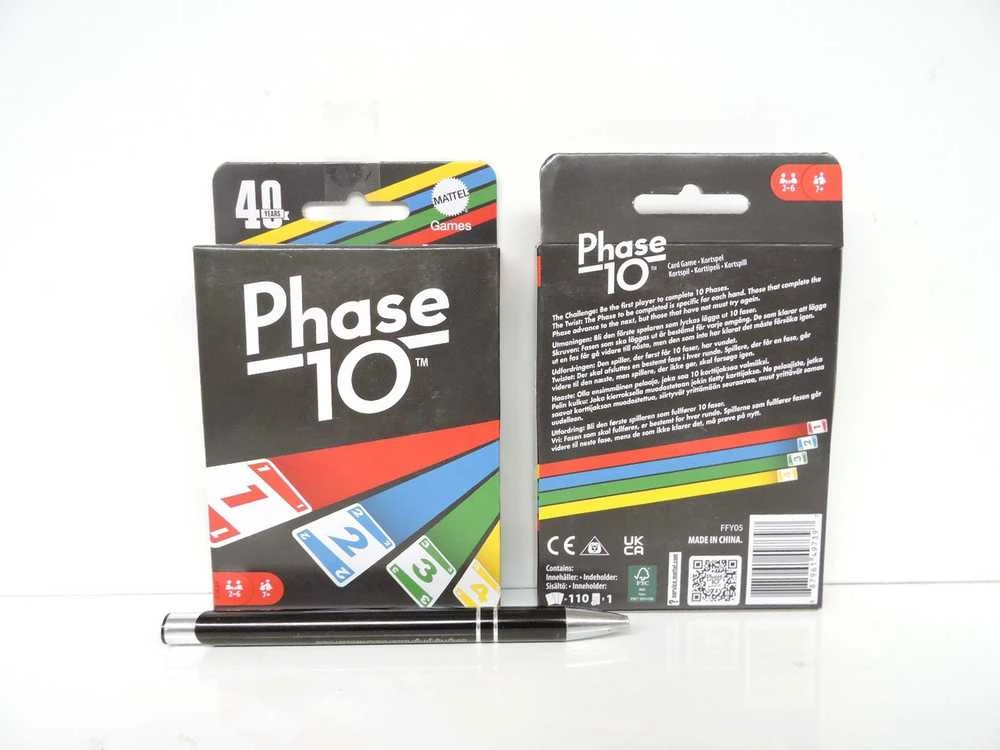 Mattel PHASE 10 - sutampančių kortų žaidimas