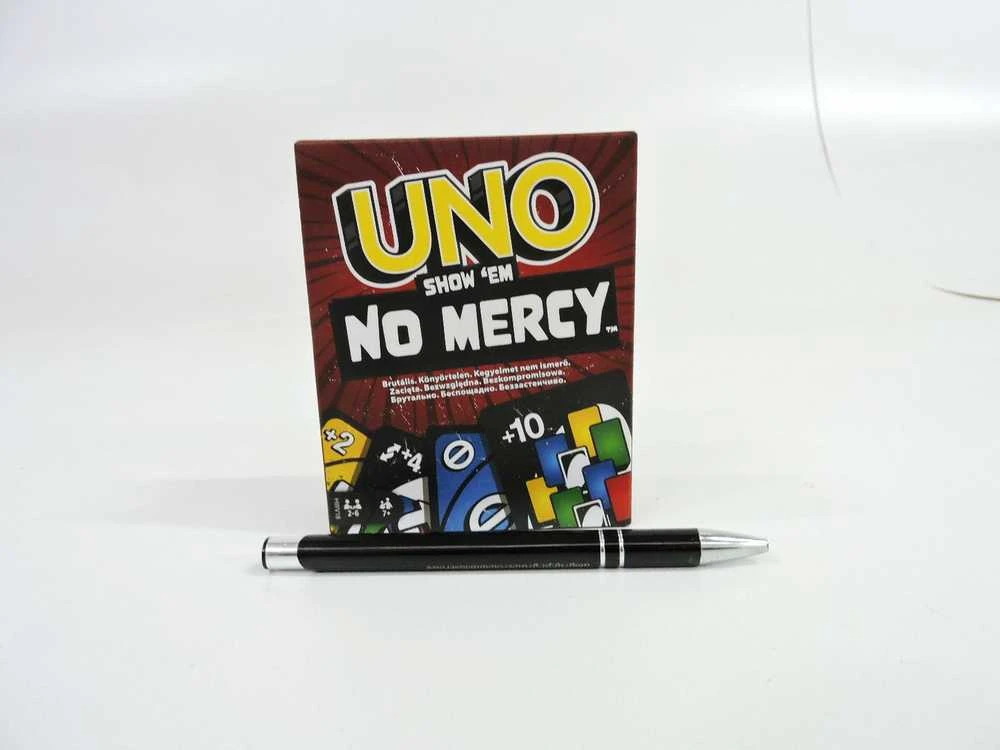 Mattel UNO Show 'Em No Mercy kortų žaidimas