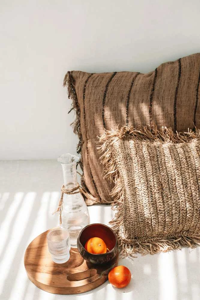 Bazaar Padėklas iš tikrojo tikro medžio šaknies, 0,3x0,3 m, Natūrali