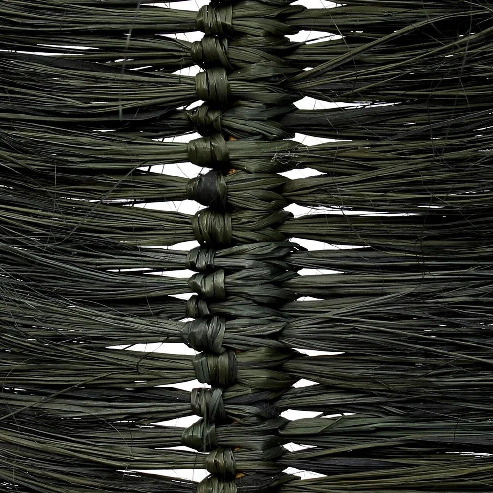 Bazaar Palmeira, Rafija, Juoda