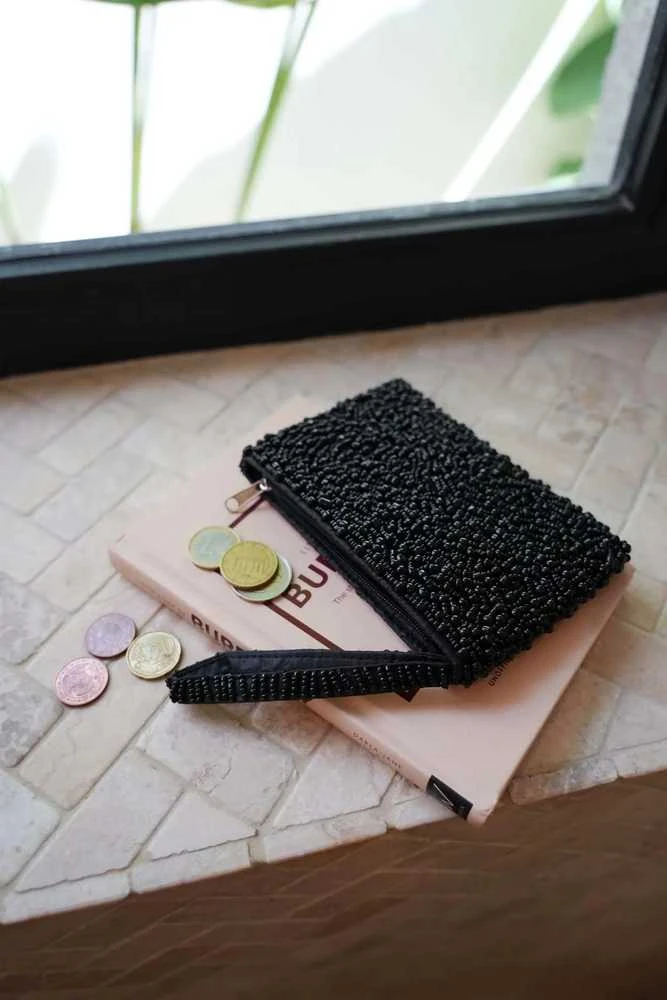 Bazaar Piniginė, juoda su karoliukais, 0,1x0,14x0,02 m, juoda