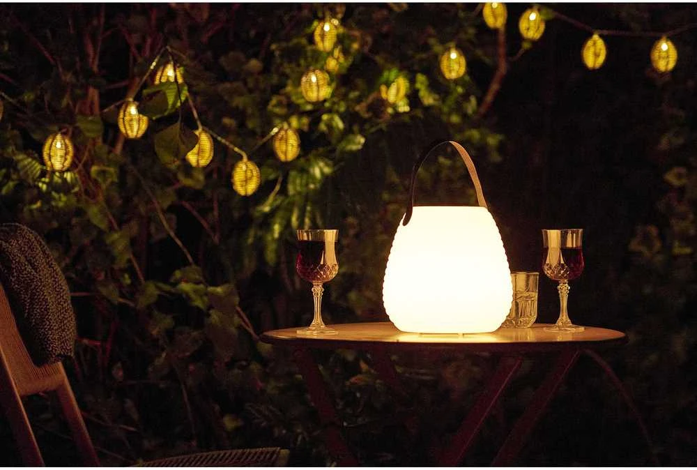 „House Nordic“ LED šviestuvas Derry 20,5x21x21 cm, baltas