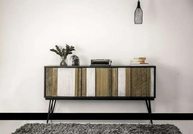 Komoda Adesso, 155 x 80 x 45 cm, juoda